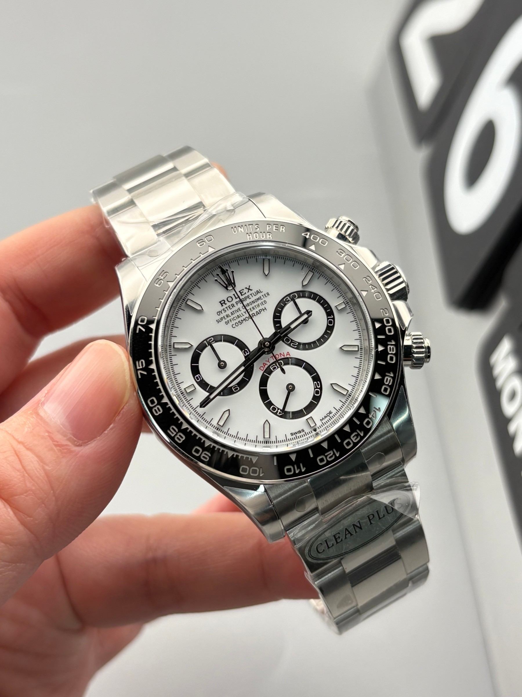 ロレックス デイトナ 126650LN 白(パンダ)|C PLUSファクトリー Cal.4131【スーパークローン】 - 画像 (2)