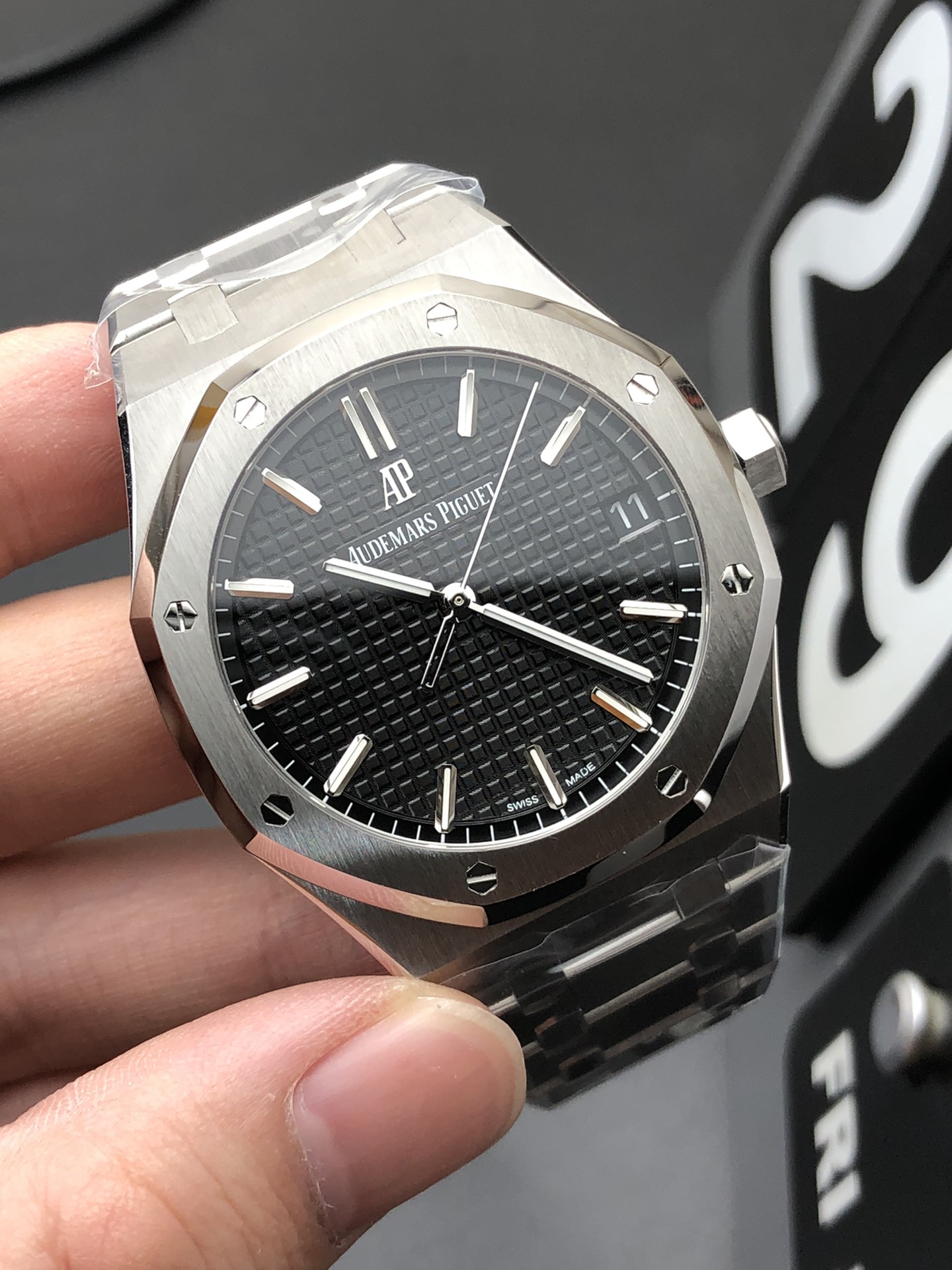 【ZF工場】オーデマピゲ ロイヤルオーク 15500ST ブラック (一体型4302) スーパークローン - 画像 (2)