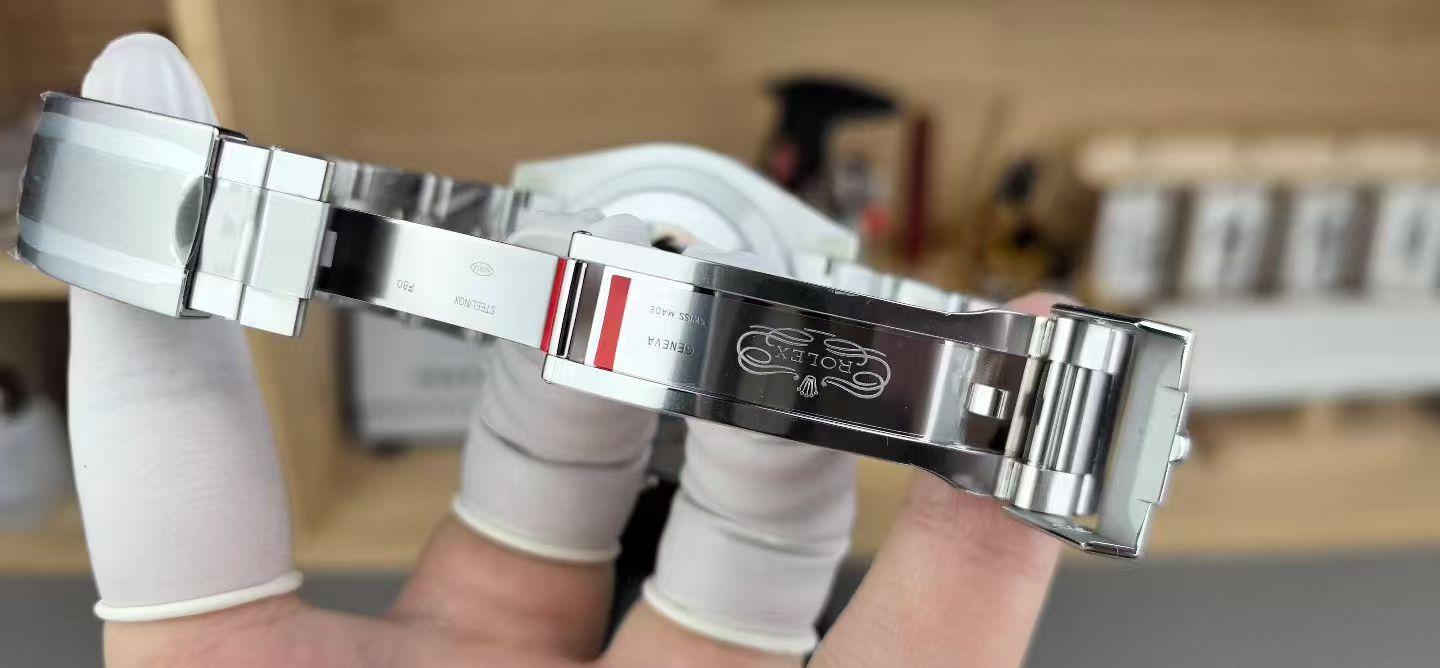 【Victory工場】サブマリーナ 126610LN 黒サブ (丹東3235) スーパークローン - 画像 (6)