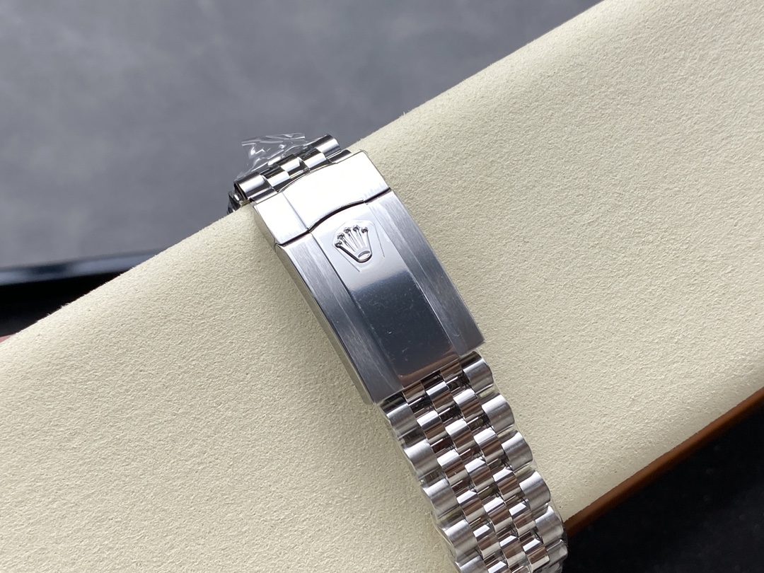 【EWE工場】ロレックス デイトジャスト 126334 グリーン (Cal.3255) スーパークローン - 画像 (3)