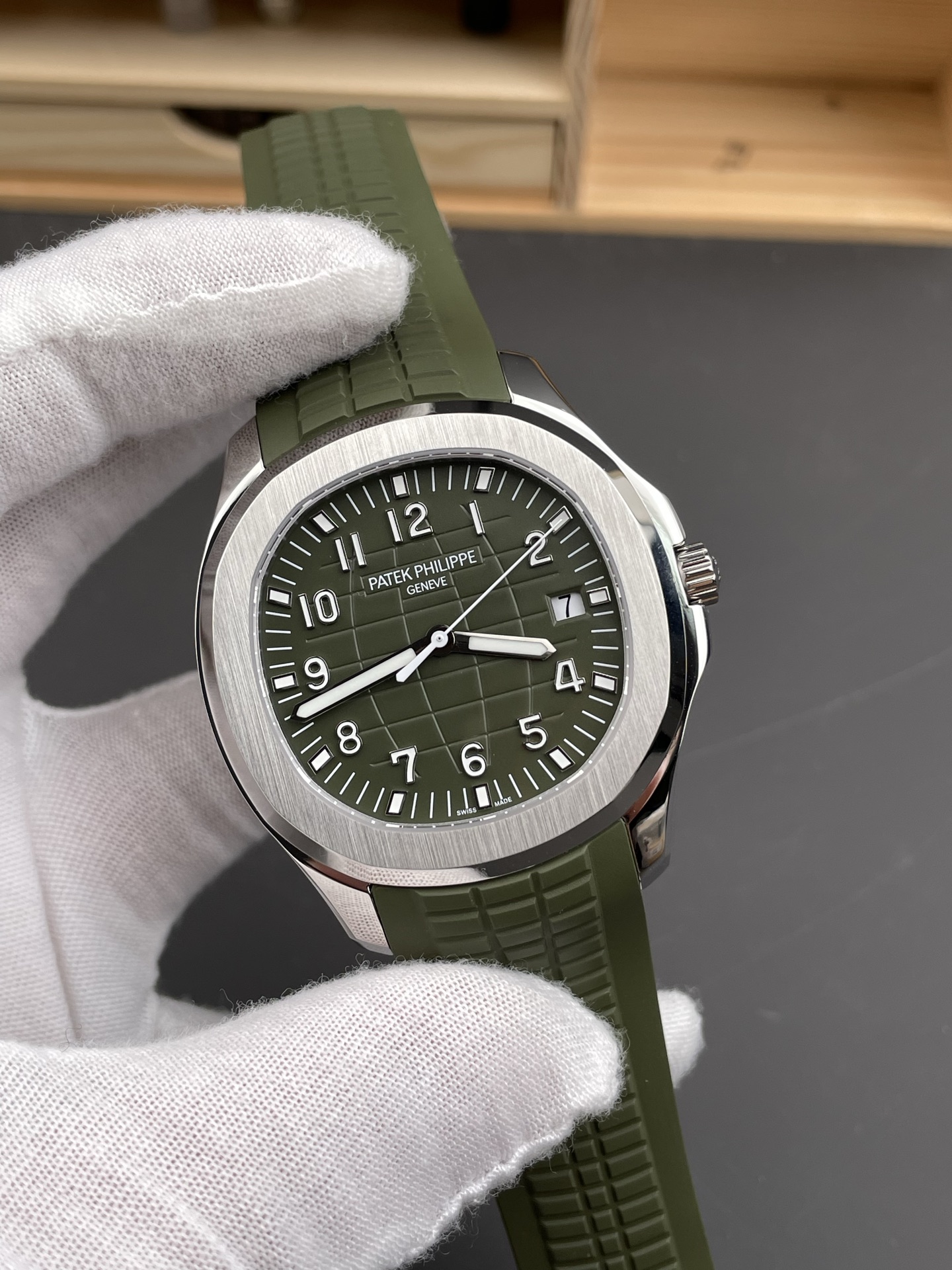 【BBF工場】パテックフィリップ アクアノート 5168 グリーン (Cal.324 SC) スーパークローン - 画像 (7)
