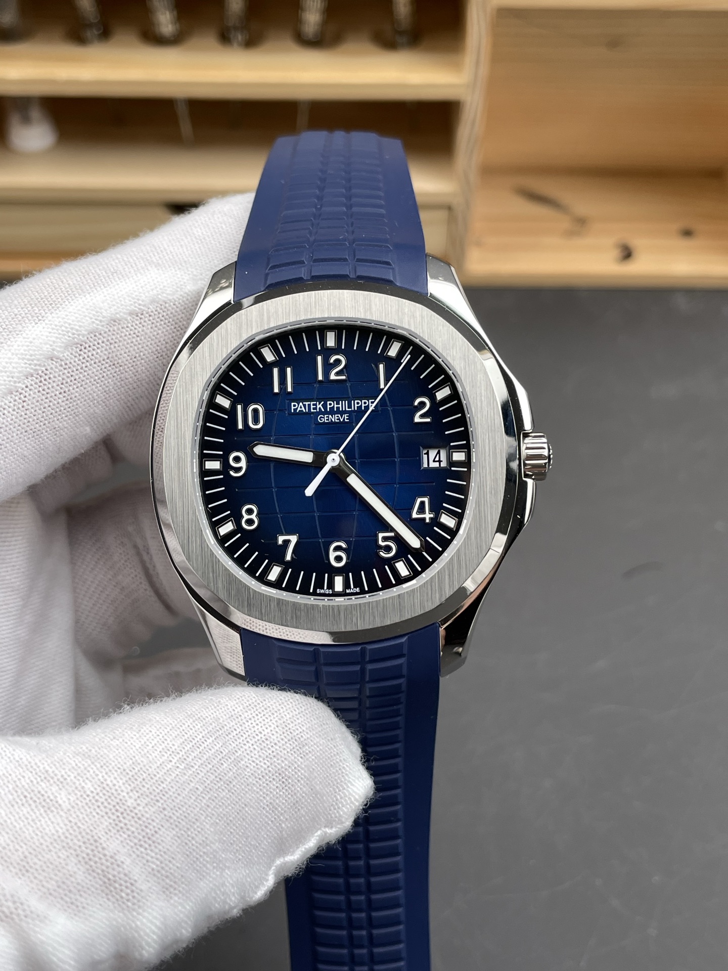 【BBF工場】パテックフィリップ アクアノート 5168 ブルーグラデーション (Cal.324 SC) スーパークローン